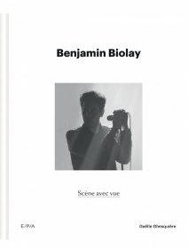 L'actu de Benjamin Biolay : Scène avec vue, l'ouvrage, l'expo, le clip... 