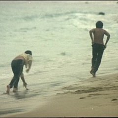 Les Garçons de Fengkuei (風櫃來的人 / Feng-Kuei-lai-te jen) Hou Hsiao-hsien, 1983.