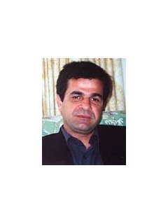 Le cinéaste iranien Jafar Panahi entame une grève de la faim