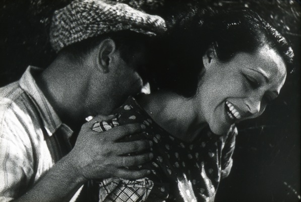 Charles Blavette et Celia Montalván dans Toni (Renoir 1934)