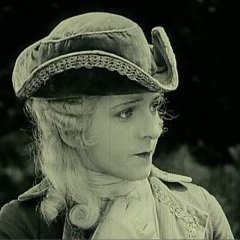 © Cinémathèque française - Sandra Milovanoff (Edmée de Mauprat) dans Mauprat de Jean Epstein (1926)