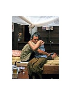 Uncle Boonmee who can recall his past lives : les maladies tropicales de Weerasethakul