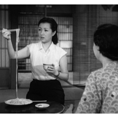 Hideko Takamine dans Inazuma (稲妻) - Mikio Naruse 1952 - DAEI