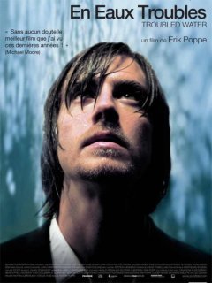 En eaux troubles - la critique