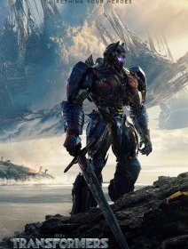 Transformers : the last knight - Optimus Prime une épée à la main sur l'affiche teaser 