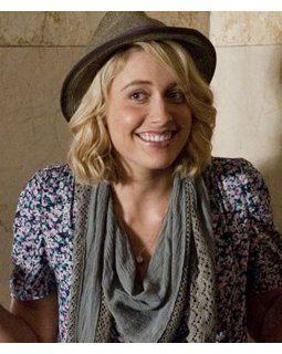 Greta Gerwig devient l'héroïne de How I Met Your Dad !