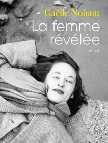 La femme révélée - la critique du livre