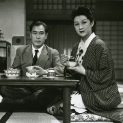 Shin Saburi et Michiyo Kogure dans Ochazuke no aji (Ozu 1952)