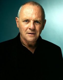 Anthony Hopkins sera le parrain Gotti dans le biopic avec aussi John Travolta