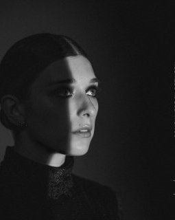 Vérité : Somewhere in between l'album approche