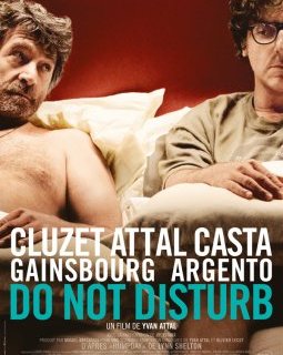 Do not Disturb d'Yvan Attal : petit porno entre amis 