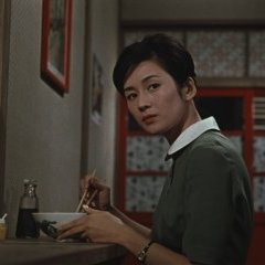 Yoko Tsukasa dans Akibiyori (Fin d'automne - Ozu 1960)