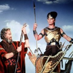 Charlton Heston et Yul Brynner dans "Les dix commandements"