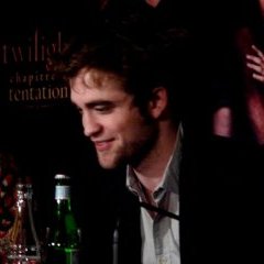 Robert Pattinson - Copyright Frédéric Mignard