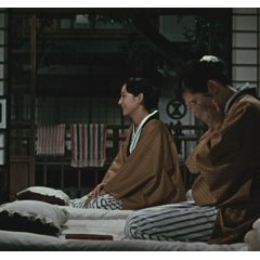 Setsuko Hara et Yoko Tsukasa dans Akibiyori (Fin d'automne - Ozu 1960)