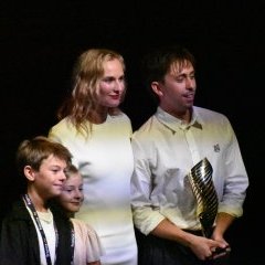 Nathan Ambrosioni, Diane Kruger, Nina Birman, Manoâ Varvat