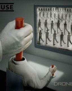 Muse se la joue Psycho avec leur nouveau single