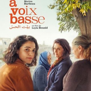 À voix basse - Leyla Bouzid - critique