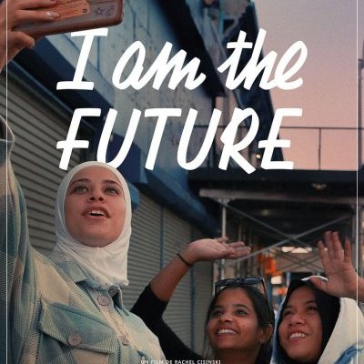 I Am the Future - Rachel Cisinski - critique