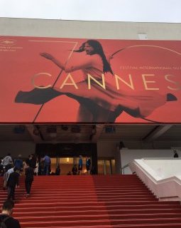 Cannes 2017, Day 9 : Kafka chez Loznitsa, braquage chez les Safdie