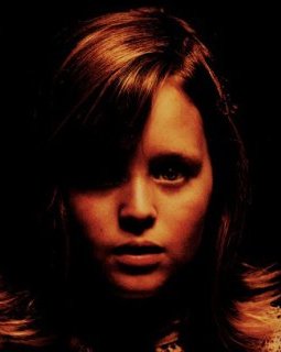 Ouija 2 : une bande-annonce pour les Origines du Mal