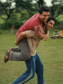 Une jeunesse indienne (Homebound) - Neeraj Ghaywan - critique