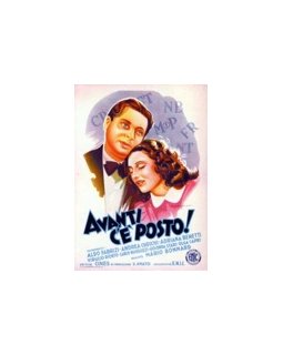 Avanti, c'è posto ! - la critique