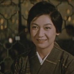 Setsuko Hara dans Musume tsuma haha (1960)