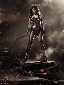 SDCC 2014 - Batman V Superman : premier visuel de Gal Gagot en Wonder Woman