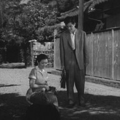 Hideko Takamine et Jun Negami dans Inazuma (稲妻) - Mikio Naruse 1952 - DAEI