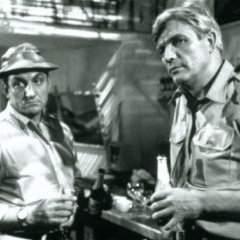 Lino Ventura et Reginald Kernan dans "100 000 dollars au soleil" d'Henri Verneuil