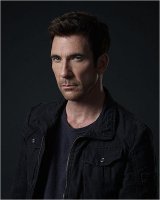 Stalker - la nouvelle série policière avec Dylan McDermott et Maggie Q