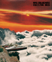 Noel Gallagher's High Flying Birds : ‘It's A Beautiful World crache son ironie en vidéo 