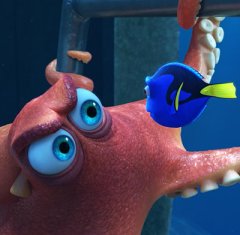 Box-office USA : Le Monde de Dory brasse les records, Conjuring 2 s'effondre et Warcraft est un désastre local