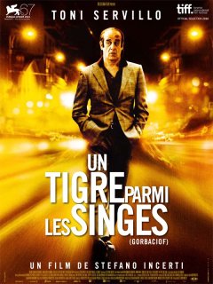 Un tigre parmi les singes - la critique