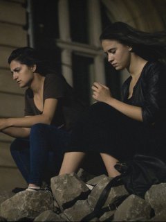 Women Do Cry - Mina Mileva, Vesela Kazakova - critique