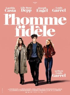 L'Homme fidèle : Louis Garrel célèbre Noël avec Laetitia Casta et Lily-Rose Depp