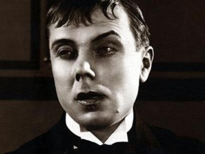 Un des multiples visages d' Ivan Mosjoukine dans Le brasier ardent (1923) - © La Cinémathèque française 