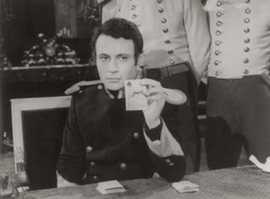 Michel Subor (Herman) dans La dame de pique (1965)