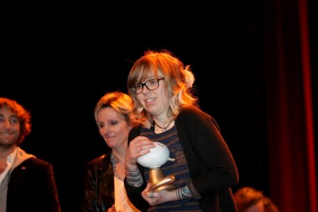 Le 30 janvier 2011, à Angoulême, Julie Maroh recevait le Fauve du prix du Public pour "Le Bleu est une couleur chaude" (Photo Archives Tadeusz Kluba)