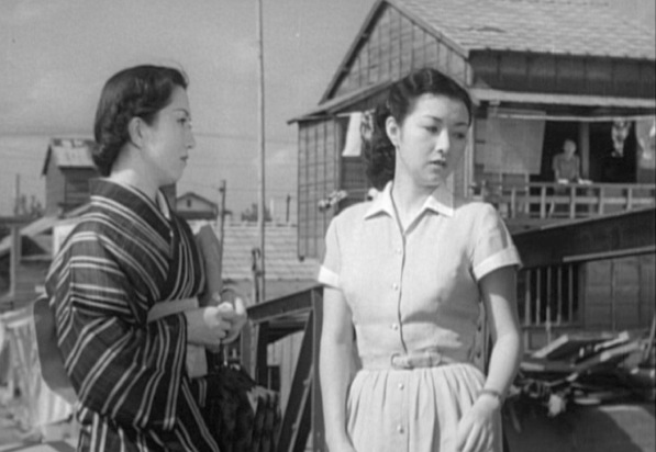 Mitsuko Miura, Hideko Takamine et Chieko Nakakita dans Inazuma (稲妻) - Mikio Naruse 1952 - DAEI