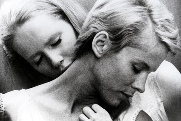 Liv Ullmann et Bibi Andersson dans "Persona" d'Ingmar Bergman